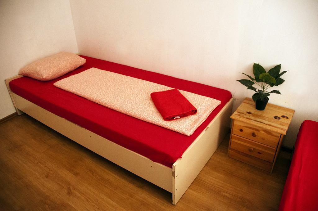 2Night Hostel Budapeszt Zewnętrze zdjęcie