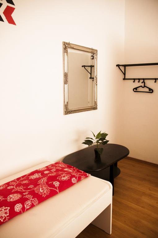 2Night Hostel Budapeszt Zewnętrze zdjęcie