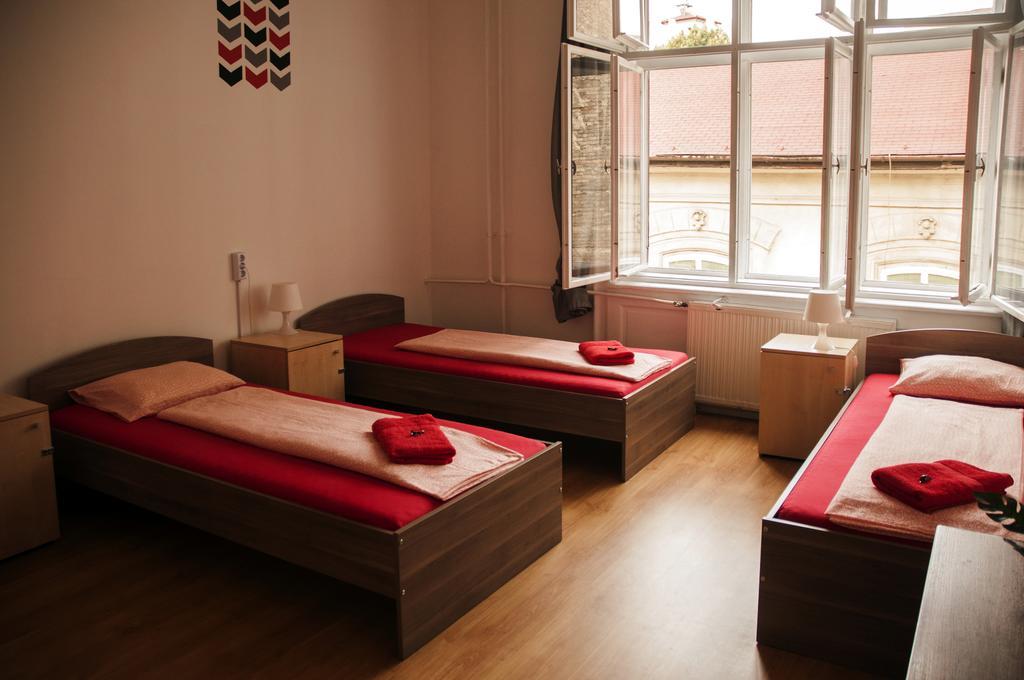 2Night Hostel Budapeszt Zewnętrze zdjęcie